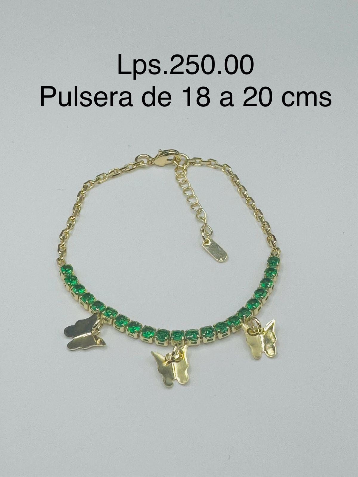 Pulsera con colgantes